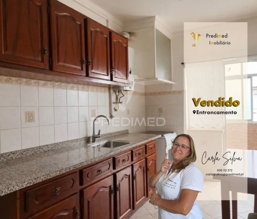 Apartamento T2 para Venda em São João Baptista Foto 1