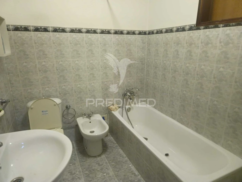 Apartamento T2 para Venda em São João Baptista Foto 6