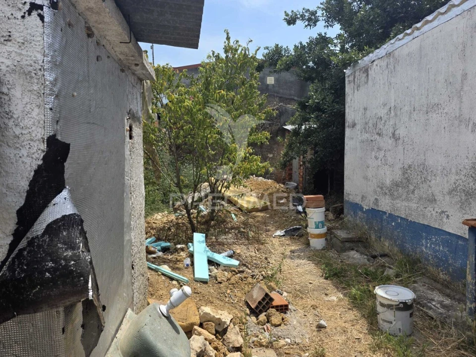 Moradia T1 para Venda em Madalena e Beselga Foto 25