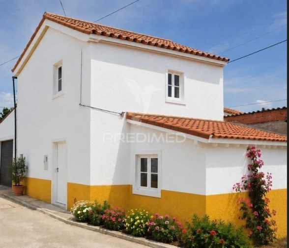 Moradia T1 para Venda em Madalena e Beselga Foto 4