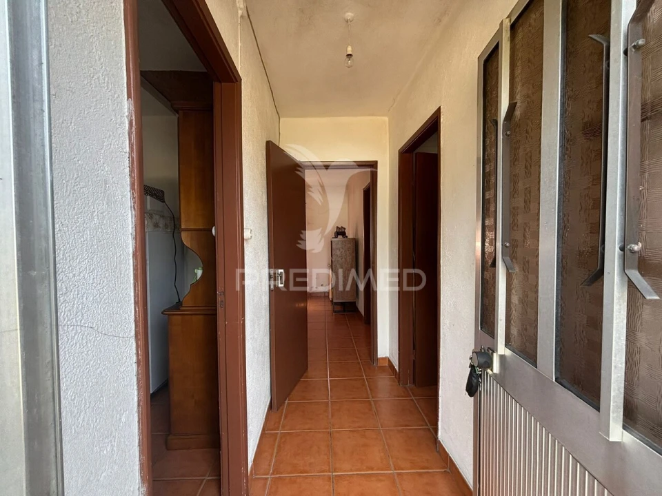 Moradia T2 para Venda em Arega Foto 5