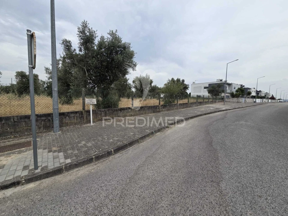 Terreno para Venda em Vila Nova da Barquinha Foto 7