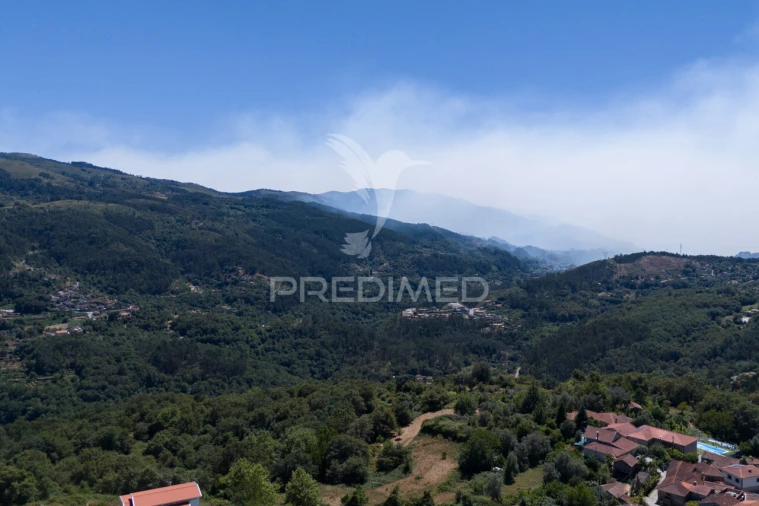 Moradia T1 para Venda em Cibões e Brufe Foto 9