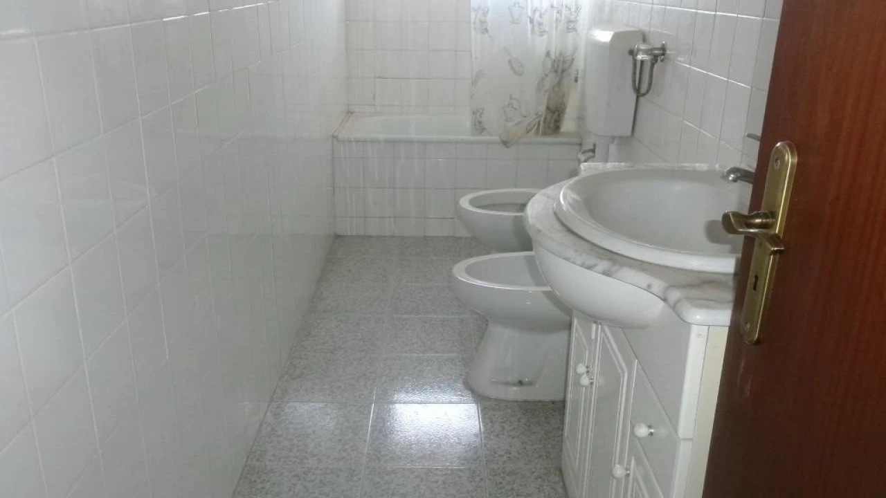 Moradia T5 para Venda em Travancinha Foto 23