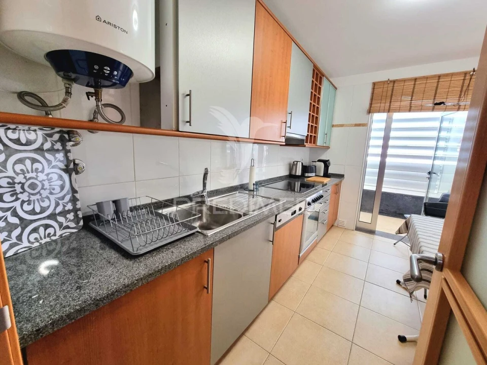 Apartamento T1 para Venda em Portimão Foto 6
