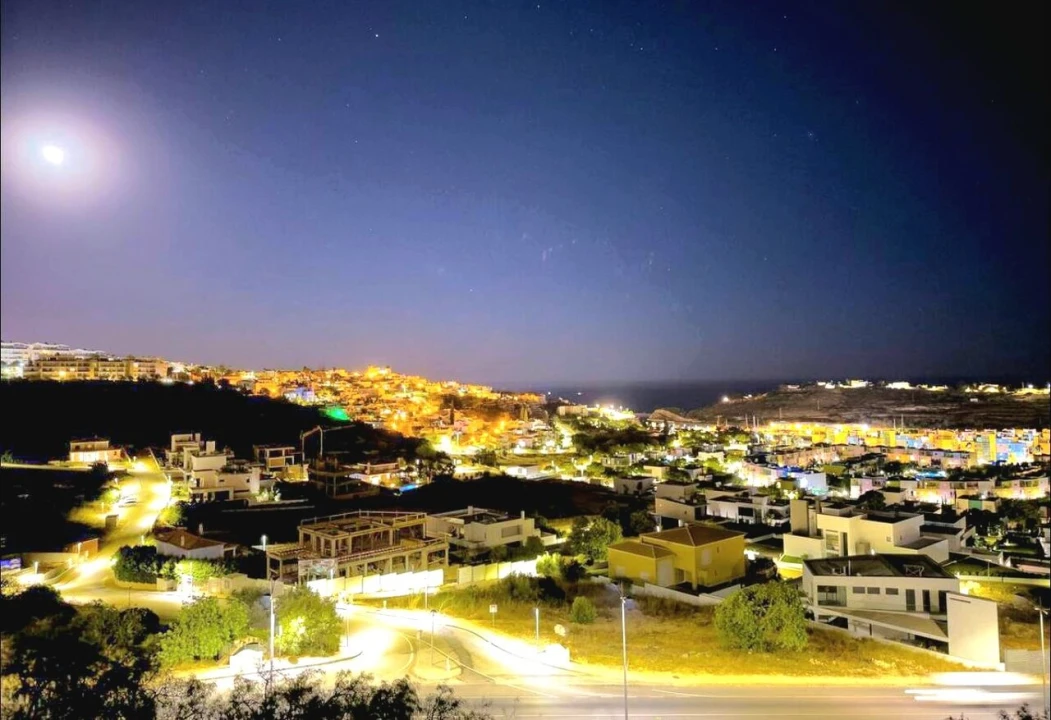 Apartamento T0 para Venda em Albufeira e Olhos de Água Foto 4