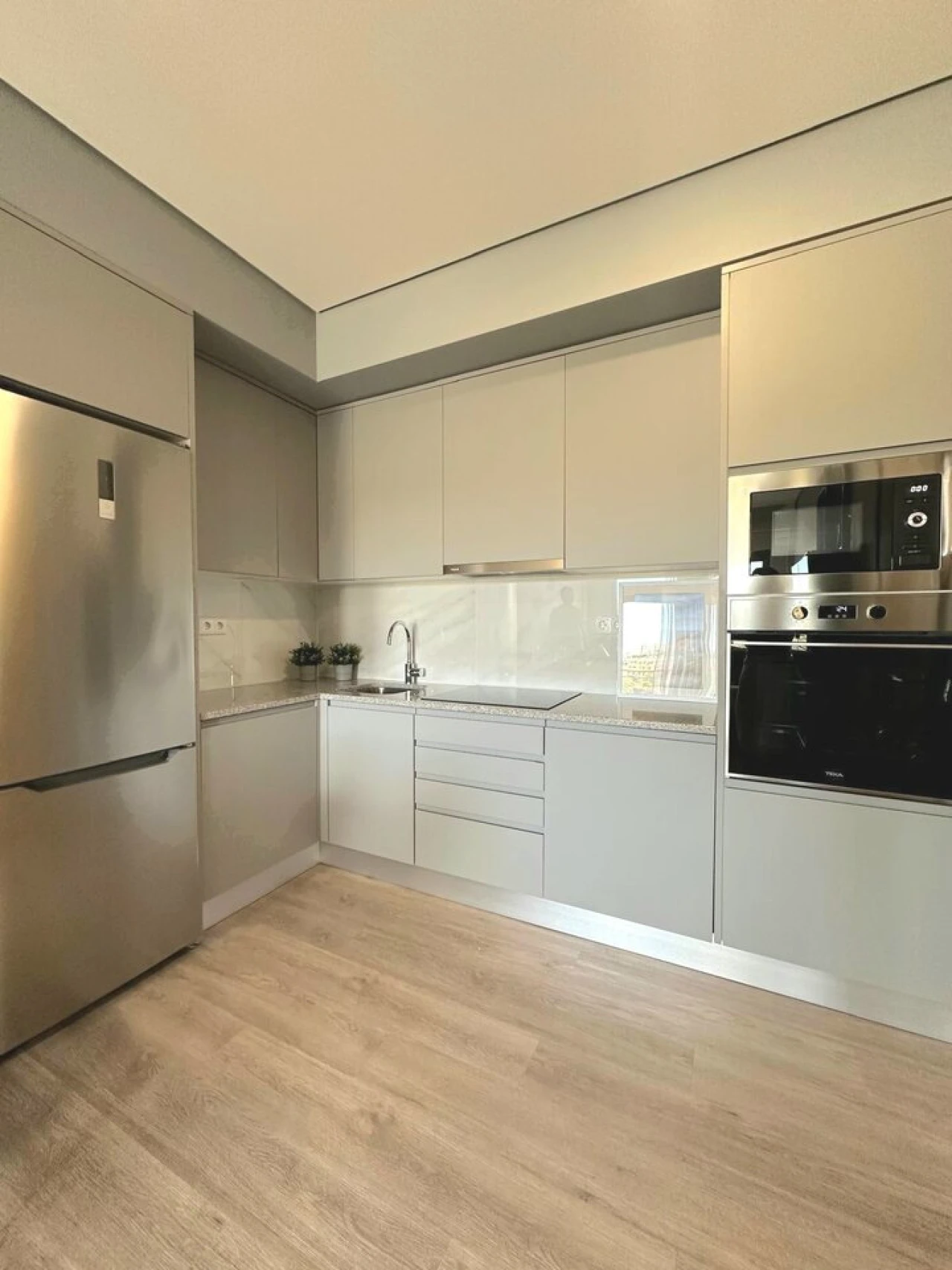 Apartamento T0 para Venda em Albufeira e Olhos de Água Foto 8