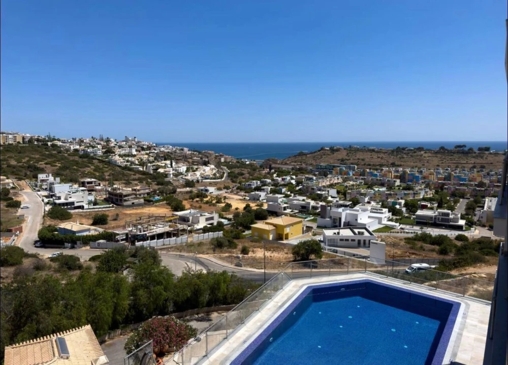 Apartamento T0 para Venda em Albufeira e Olhos de Água Foto 11