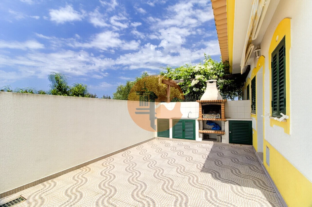 Moradia T2 para Venda em Vila Nova de Cacela Foto 4