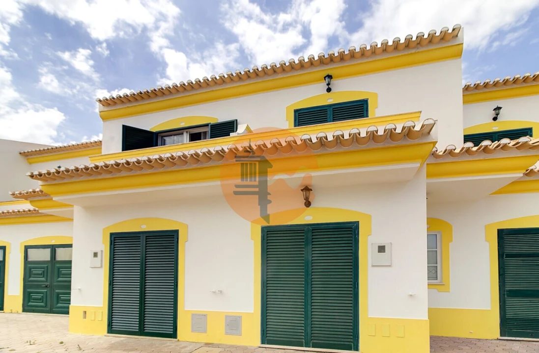 Moradia T2 para Venda em Vila Nova de Cacela Foto 1