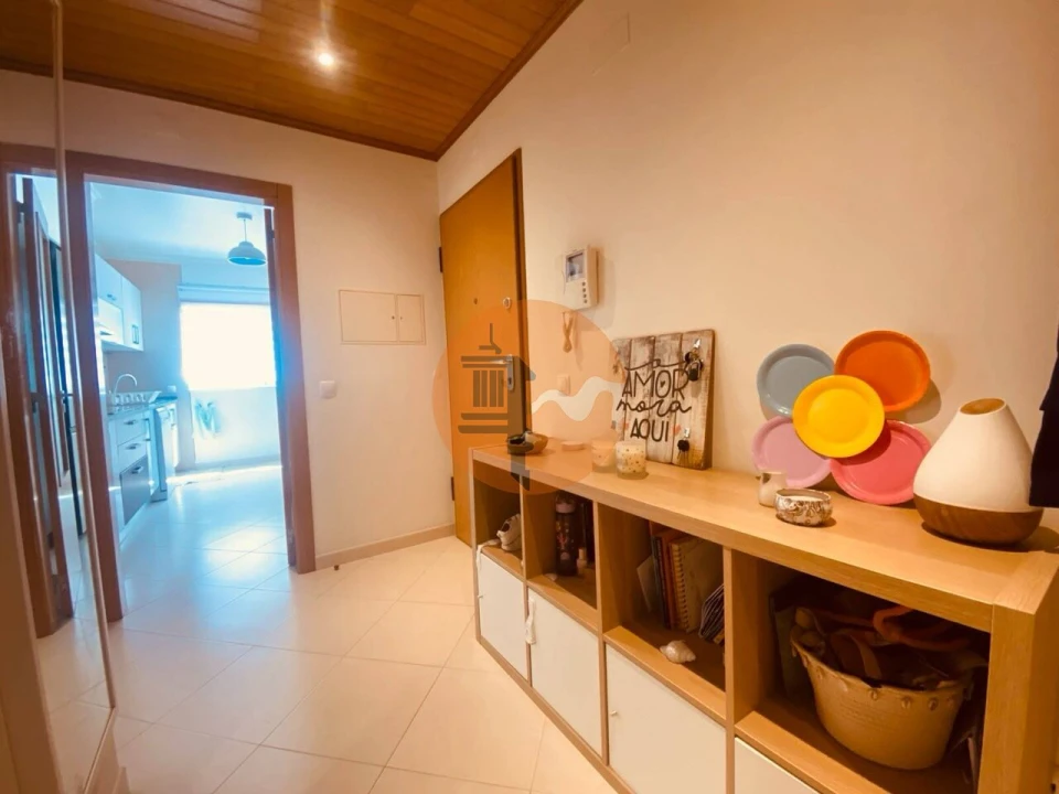 Apartamento T2 para Venda em Pechão Foto 8
