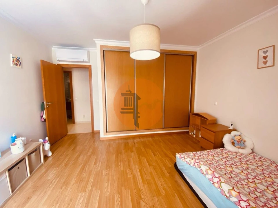 Apartamento T2 para Venda em Pechão Foto 17