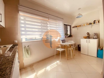 Apartamento T2 para Venda em Pechão