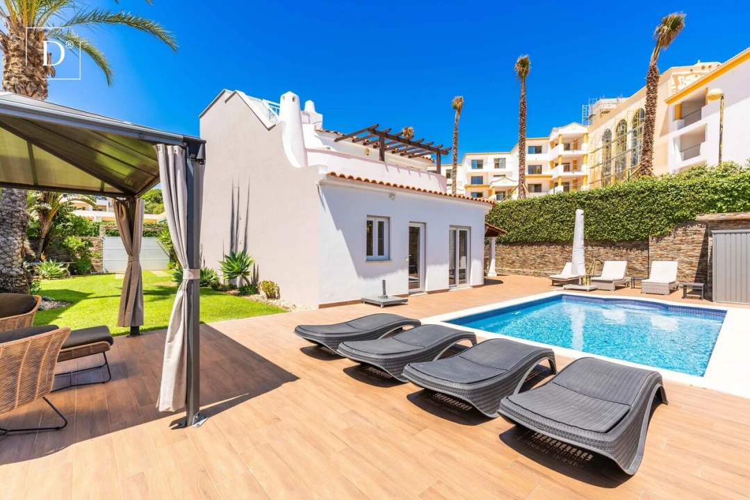 Moradia T3 para Venda em Albufeira e Olhos de Água Foto 5