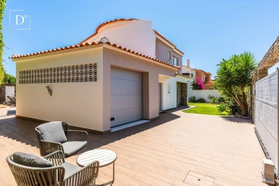 Moradia T3 para Venda em Albufeira e Olhos de Água