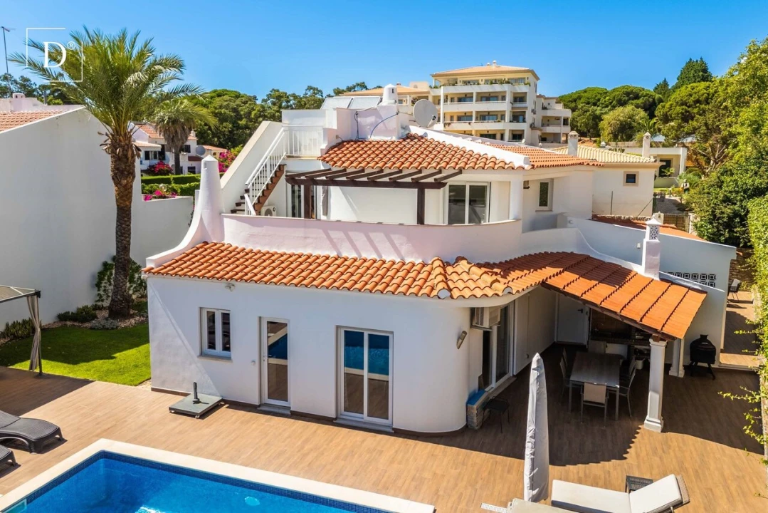 Moradia T3 para Venda em Albufeira e Olhos de Água Foto 30