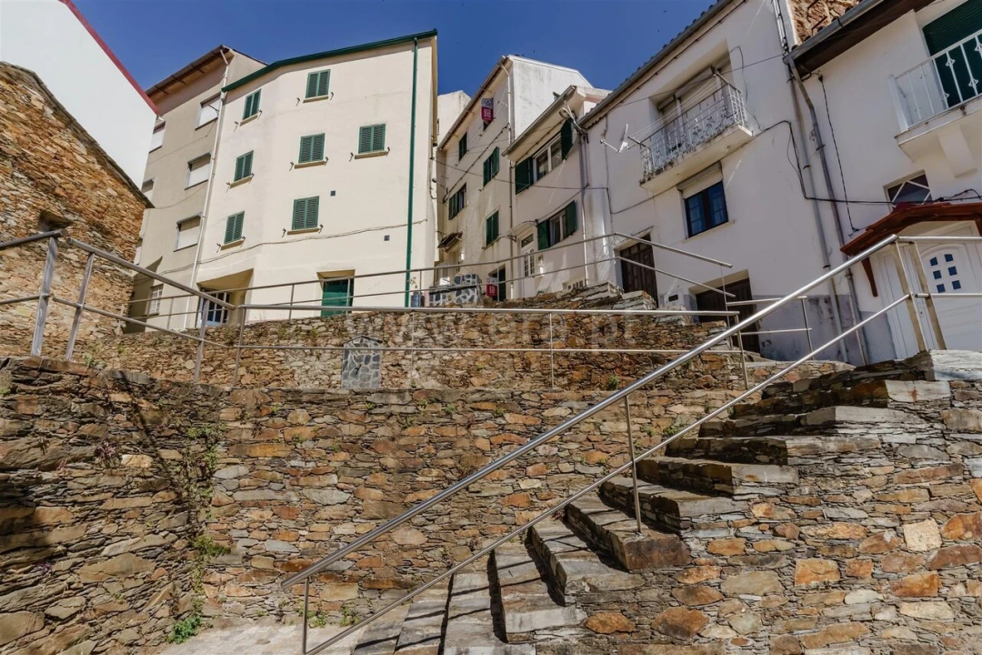 Moradia T3 para Venda em São Jorge da Beira Foto 16