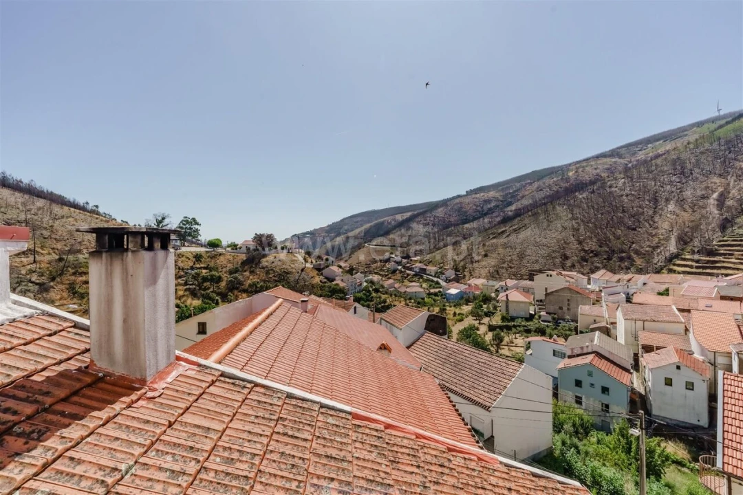 Moradia T3 para Venda em São Jorge da Beira Foto 13
