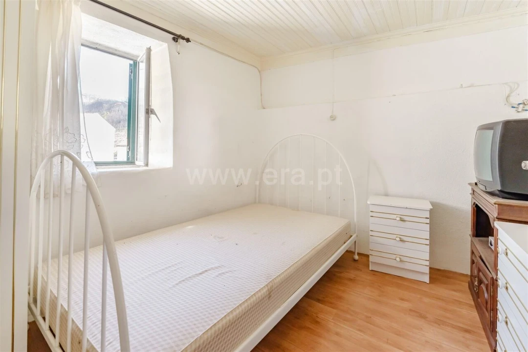 Moradia T3 para Venda em São Jorge da Beira Foto 7