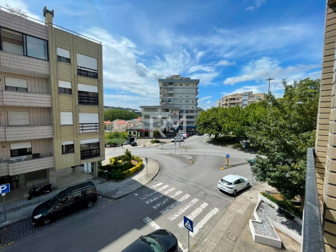Apartamento T3 para Venda em Valongo Foto 11