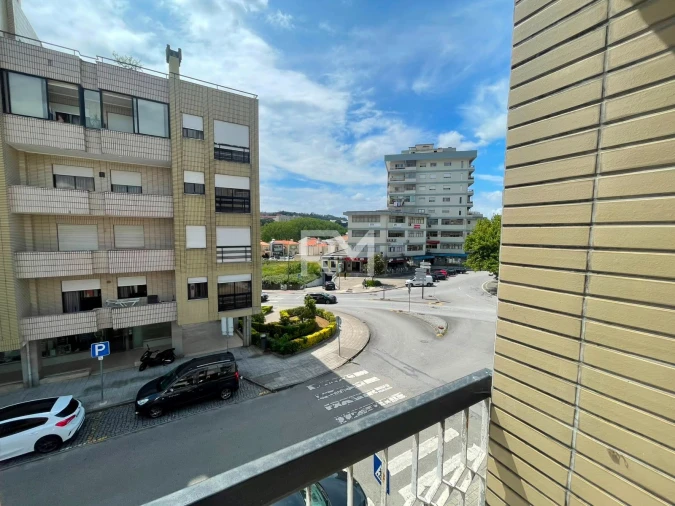 Apartamento T3 para Venda em Valongo Foto 21