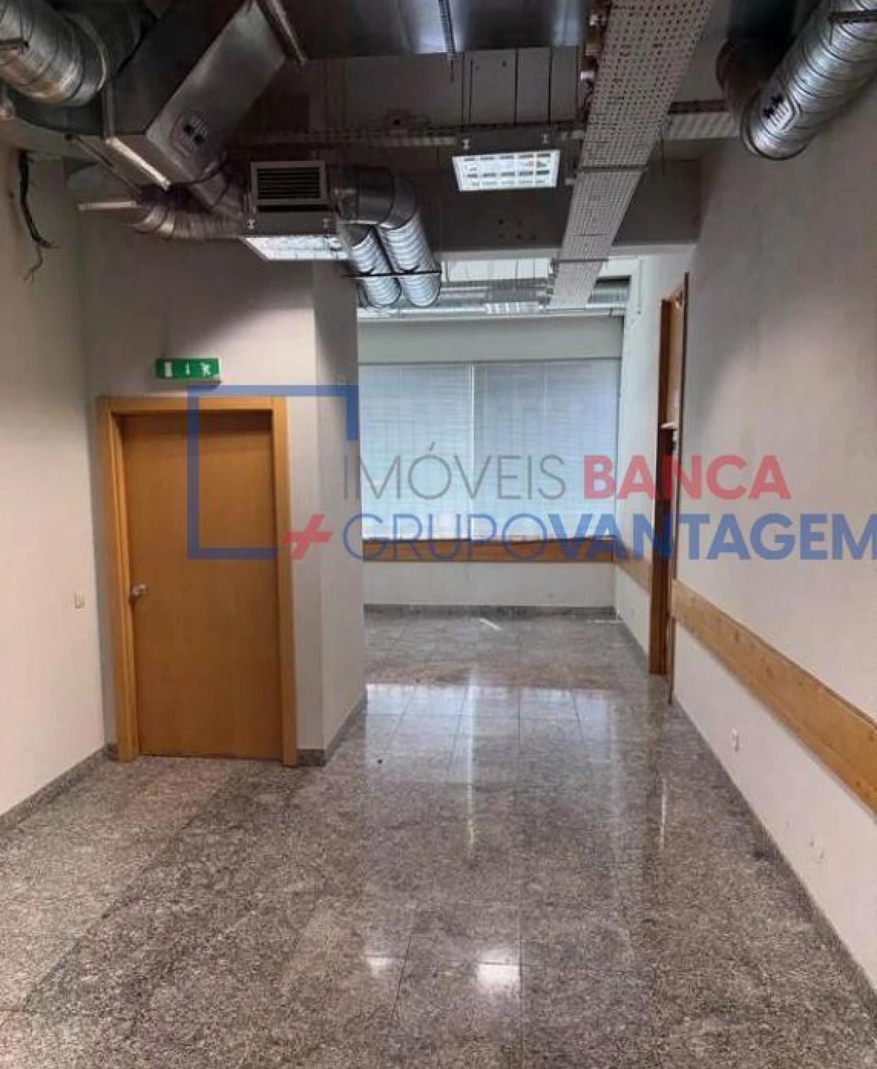 Prédio para Venda em Carrazeda de Ansiães Foto 13