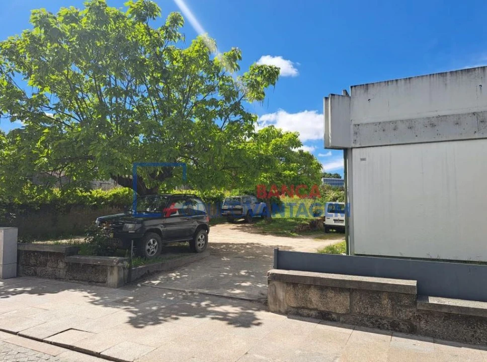 Prédio para Venda em Carrazeda de Ansiães Foto 20