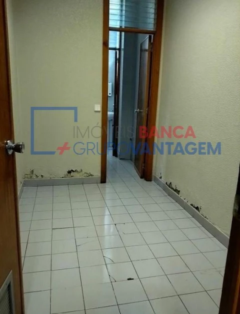 Prédio para Venda em Carrazeda de Ansiães