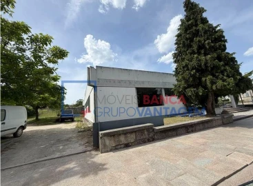 Prédio para Venda em Carrazeda de Ansiães