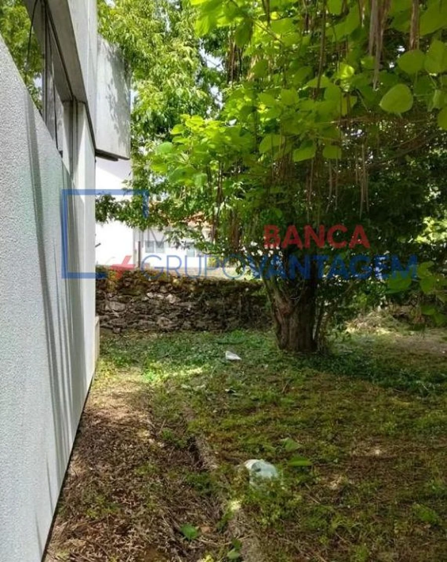 Prédio para Venda em Carrazeda de Ansiães Foto 23