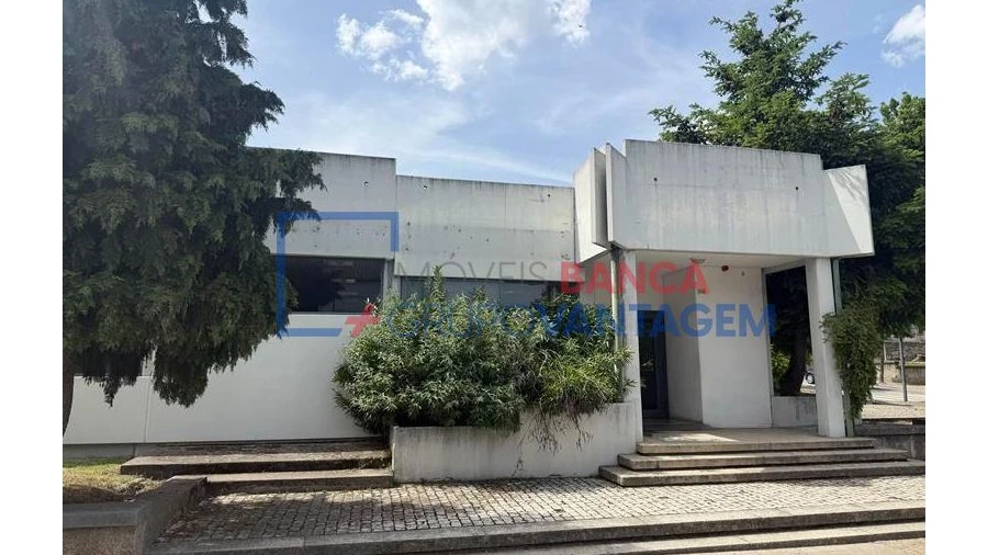 Prédio para Venda em Carrazeda de Ansiães
