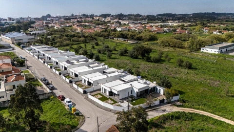 Moradia T3 para Venda em Benedita