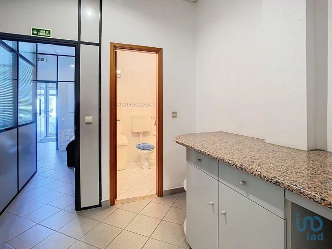 Escritório para Venda em Marinha Grande Foto 14