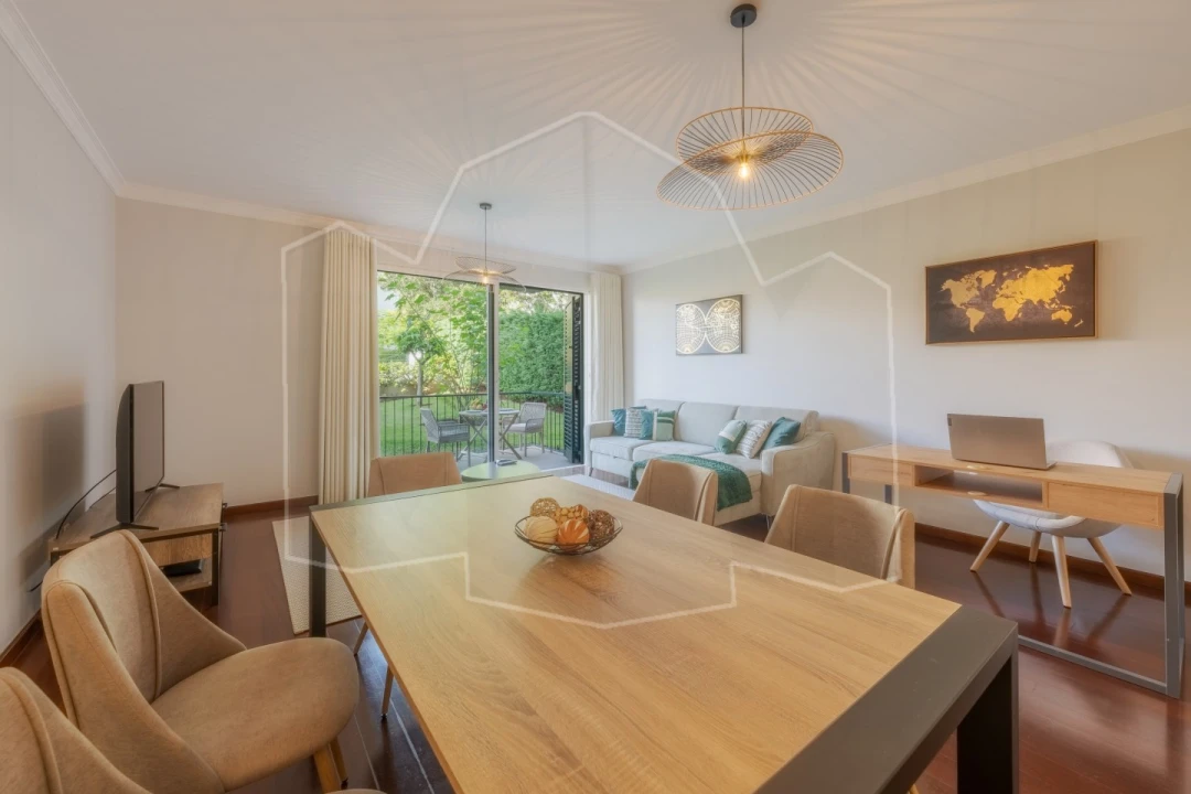 Apartamento T2 para Venda em São Martinho Foto 4