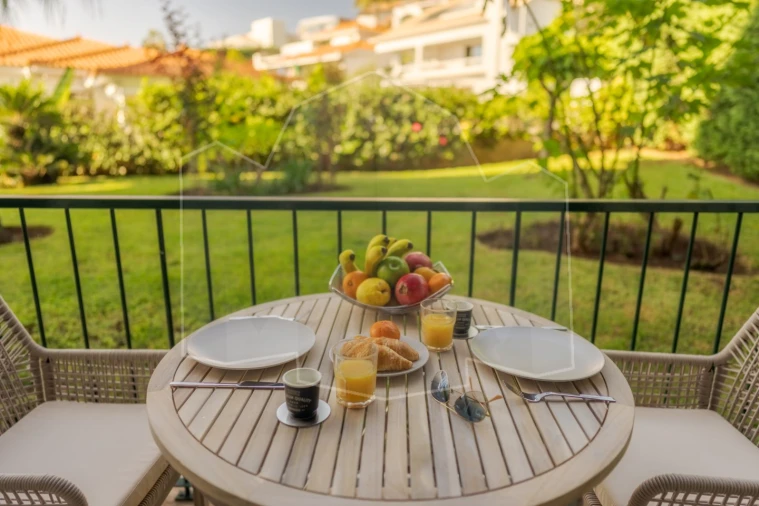 Apartamento T2 para Venda em São Martinho Foto 18