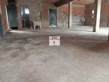 Moradia T3 para Venda em Almalagues