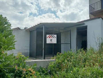 Moradia T3 para Venda em Almalagues