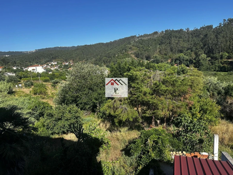 Moradia T3 para Venda em Almalagues Foto 8