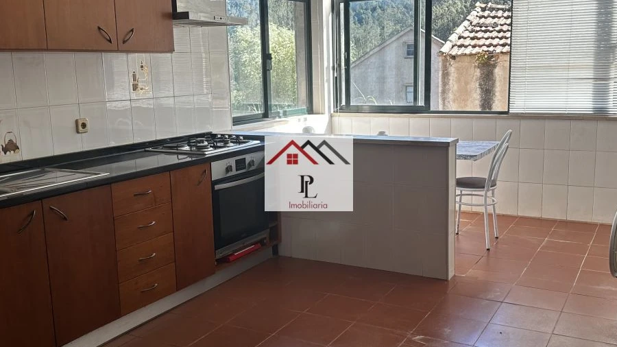 Moradia T3 para Venda em Almalagues