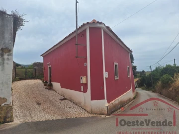 Moradia T3 para Venda em Lamas e Cercal