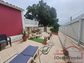 Moradia T3 para Venda em Lamas e Cercal