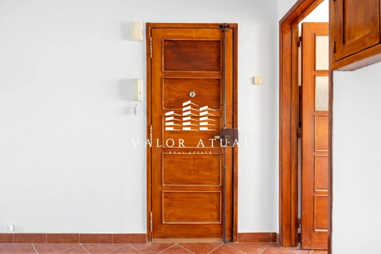 Apartamento T2 para Venda em Benfica Foto 21