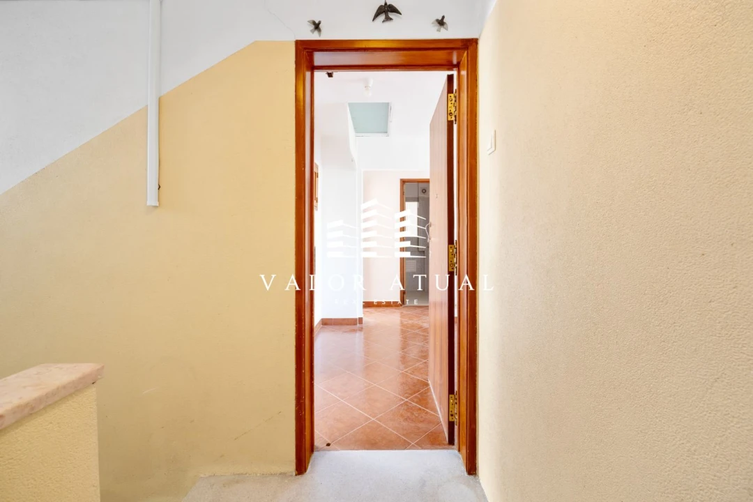 Apartamento T2 para Venda em Benfica Foto 22