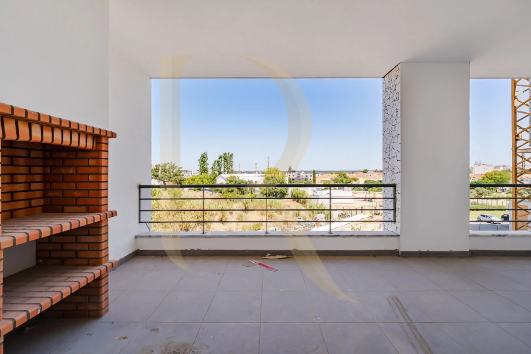 Apartamento T3 para Venda em Seixal, Arrentela e Aldeia de Paio Pires Foto 2