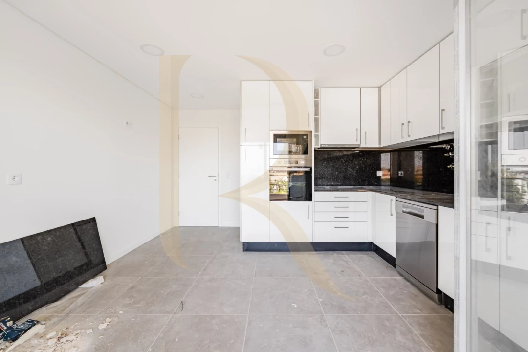 Apartamento T3 para Venda em Seixal, Arrentela e Aldeia de Paio Pires Foto 9