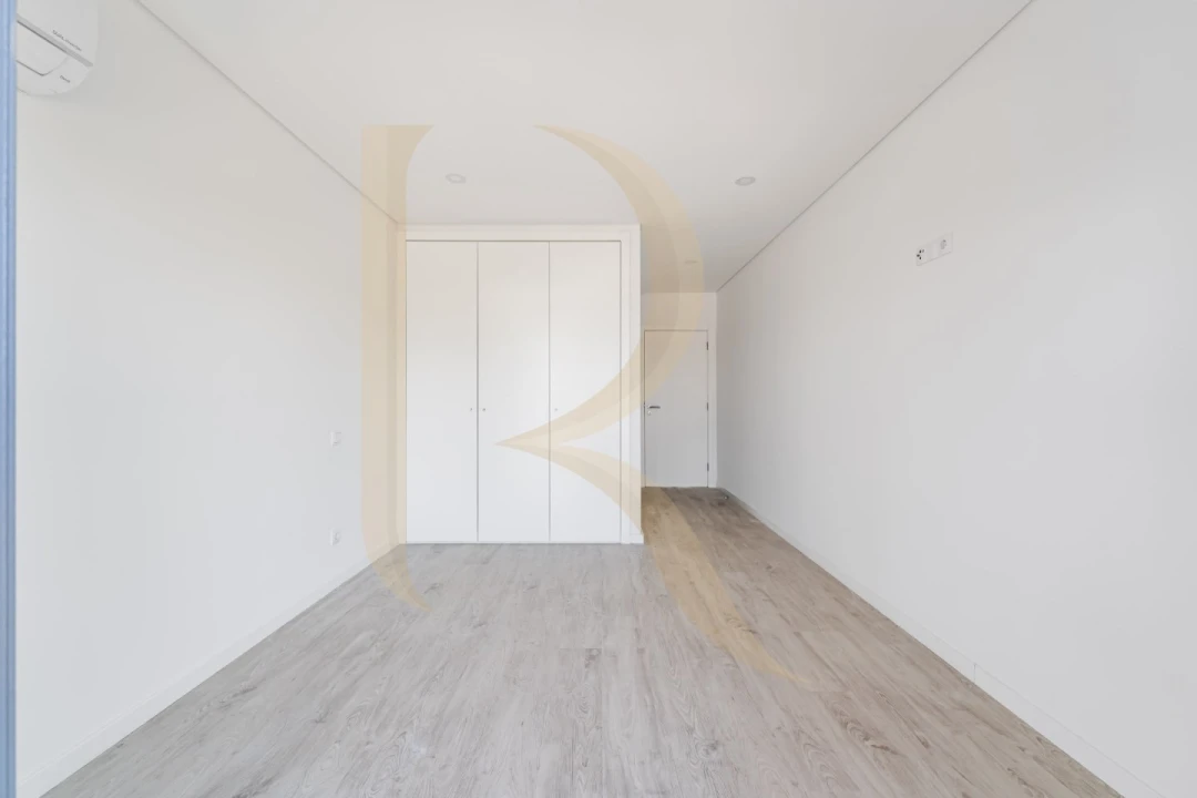 Apartamento T3 para Venda em Seixal, Arrentela e Aldeia de Paio Pires Foto 21