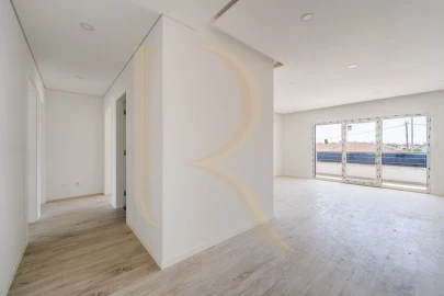 Apartamento T3 para Venda em Seixal, Arrentela e Aldeia de Paio Pires