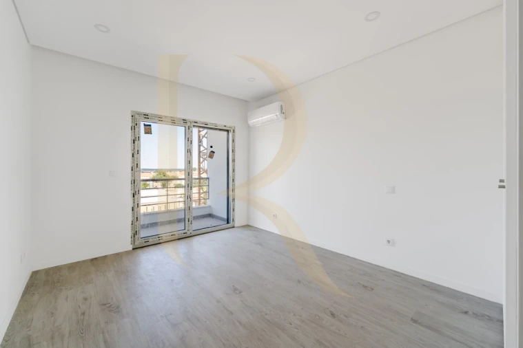 Apartamento T3 para Venda em Seixal, Arrentela e Aldeia de Paio Pires Foto 20