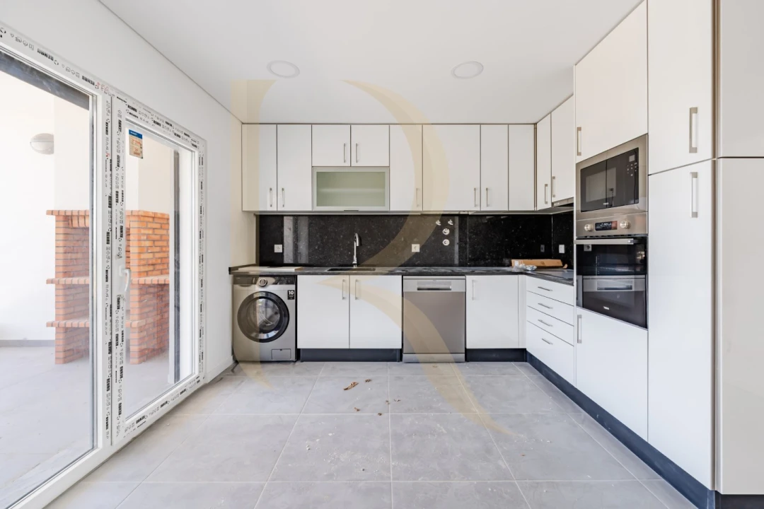 Apartamento T3 para Venda em Seixal, Arrentela e Aldeia de Paio Pires Foto 5