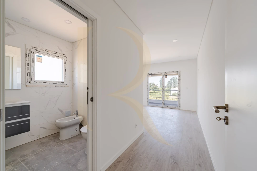 Apartamento T3 para Venda em Seixal, Arrentela e Aldeia de Paio Pires Foto 15